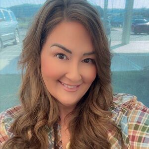 Meet your Posher, Jen.